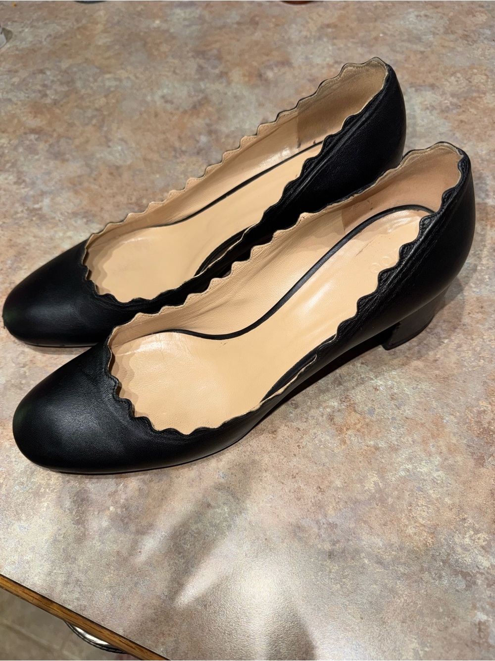 Chloe Black Italian Leather Scalloped Heels - Picture 2 of 12
